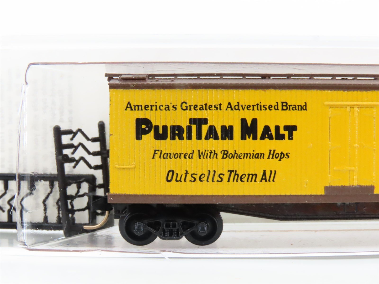 N Scale Kadee Micro-Trains MTL URTC Puritan Malt Reefer #40816 Custom