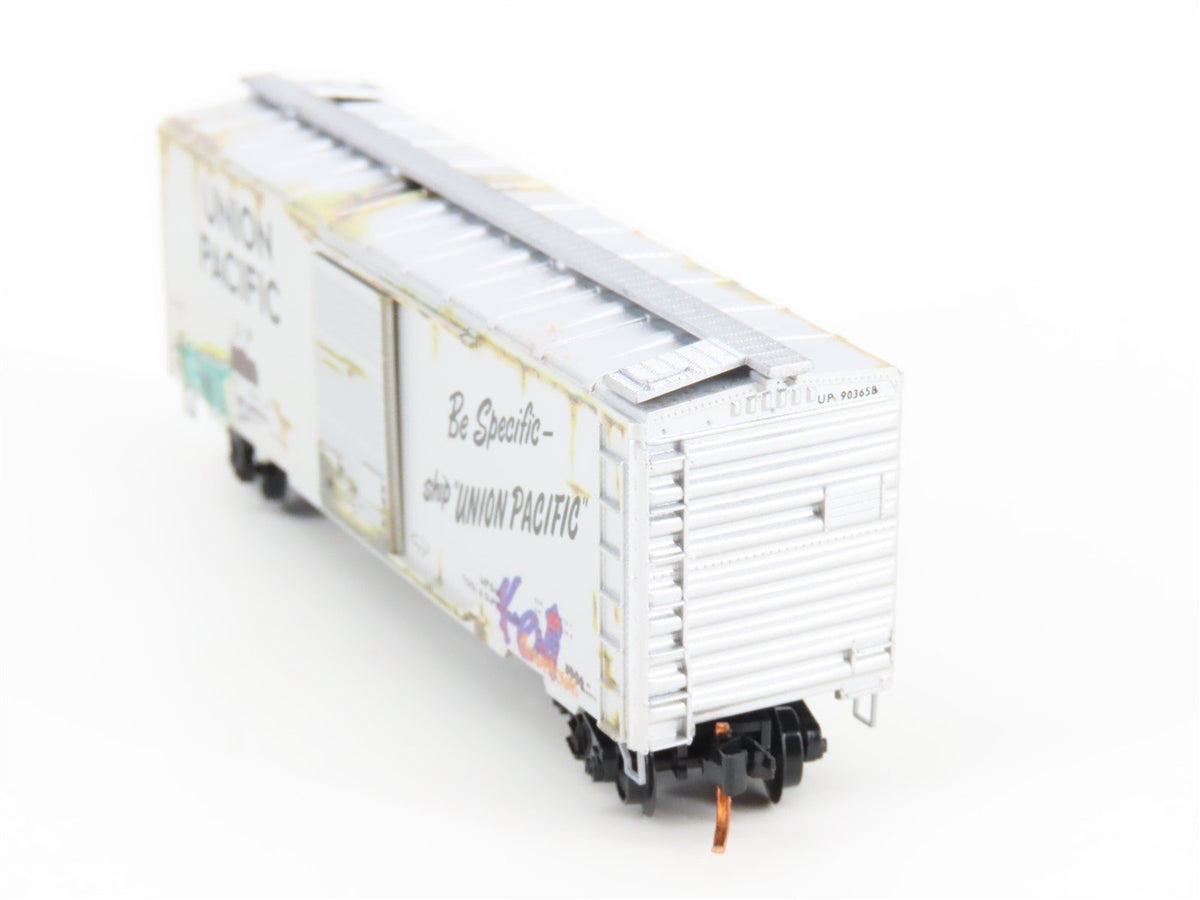 N Micro-Trains MTL 02044756 UP Union Pacific 40&#39; Box Car #903658 w/ Graffiti
