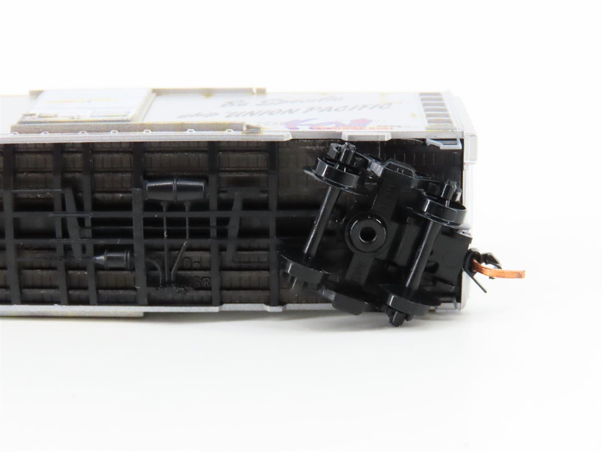 N Micro-Trains MTL 02044756 UP Union Pacific 40&#39; Box Car #903658 w/ Graffiti