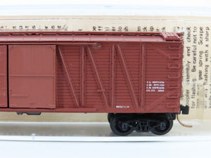 N Scale Kadee Micro-Trains MTL 29000 CN Canadian National Box Car #574696 Custom