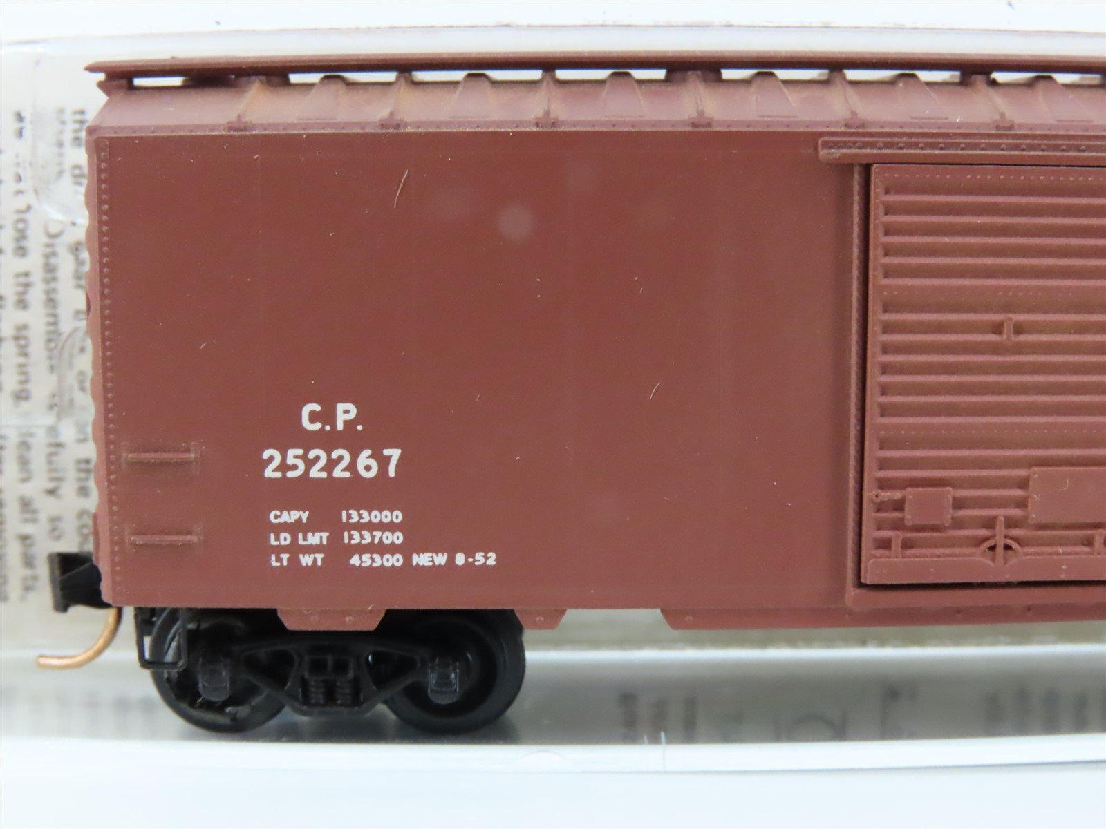 N Scale Kadee Micro-Trains MTL CP Canadian Pacific Single Door Box Car #252267