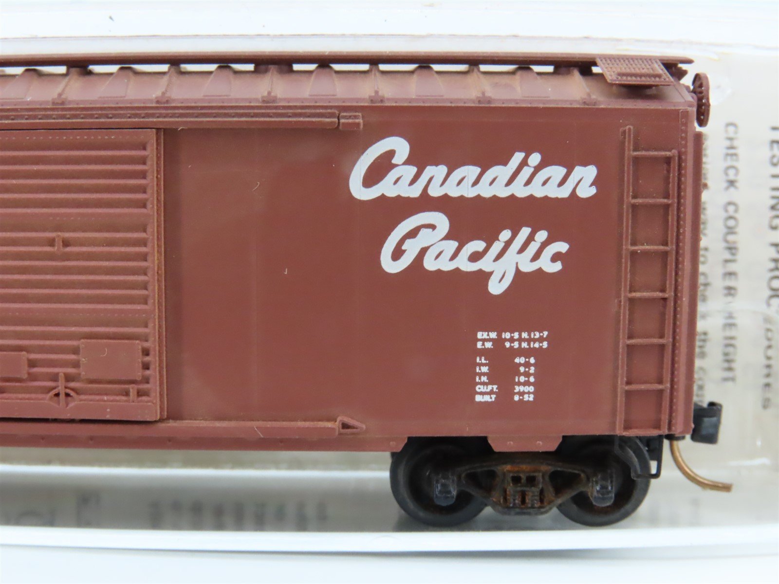 N Scale Kadee Micro-Trains MTL CP Canadian Pacific Single Door Box Car #252267