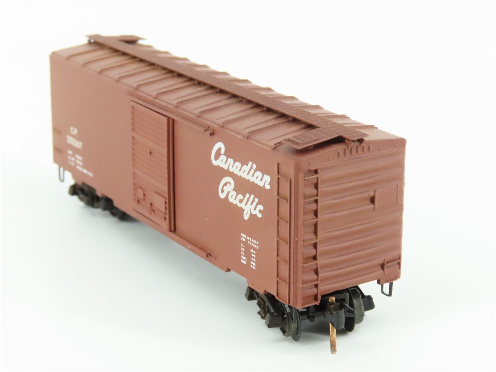 N Scale Kadee Micro-Trains MTL CP Canadian Pacific Single Door Box Car #252267