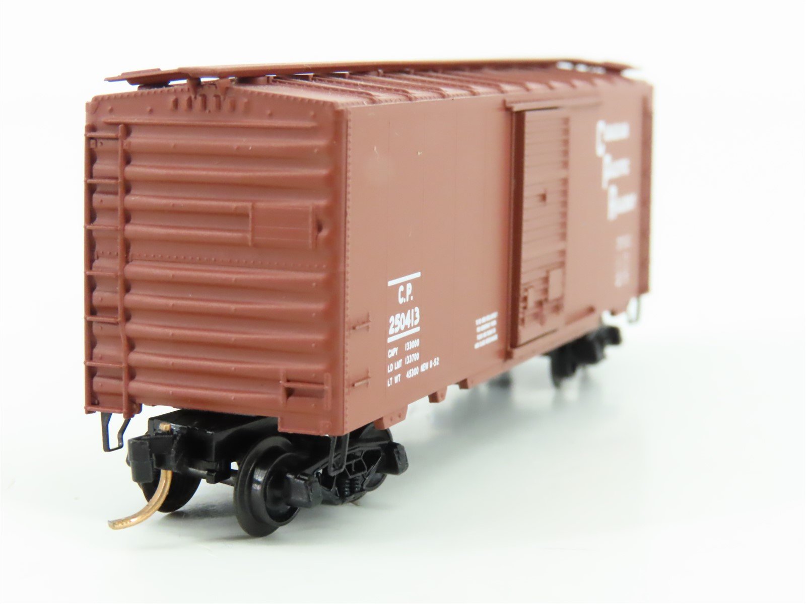 N Scale Kadee Micro-Trains MTL CP Canadian Pacific Single Door Box Car #250413
