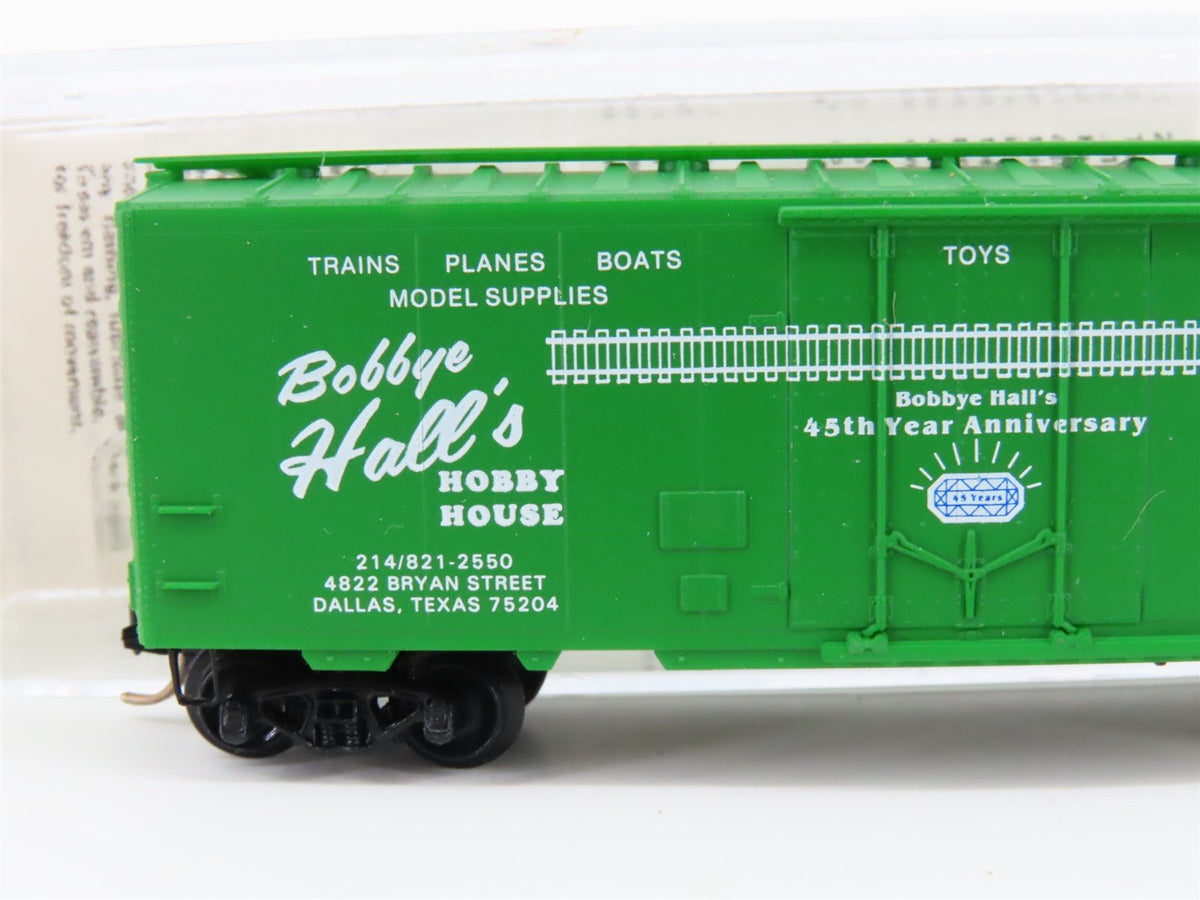 N Kadee Micro-Trains MTL Special Run Bobbye Hall&#39;s Hobby House 45 Years Box Car