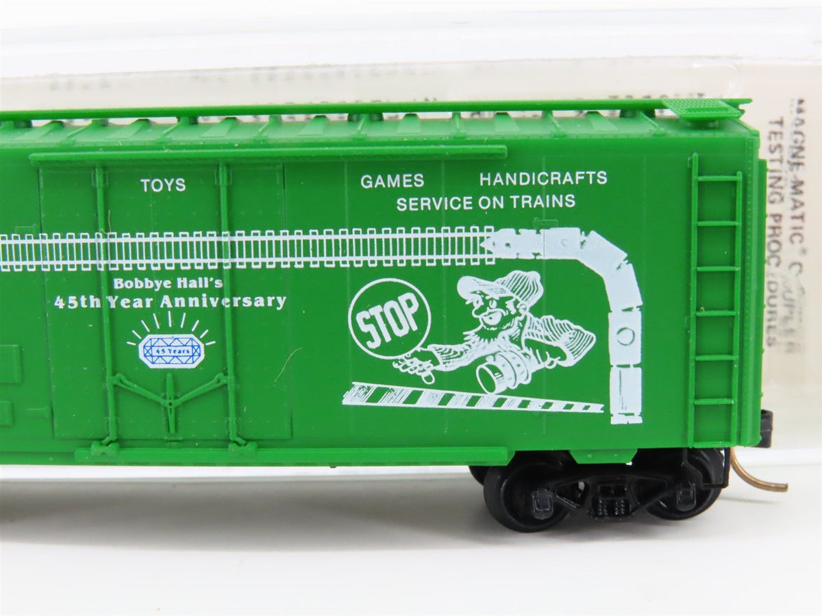 N Kadee Micro-Trains MTL Special Run Bobbye Hall&#39;s Hobby House 45 Years Box Car