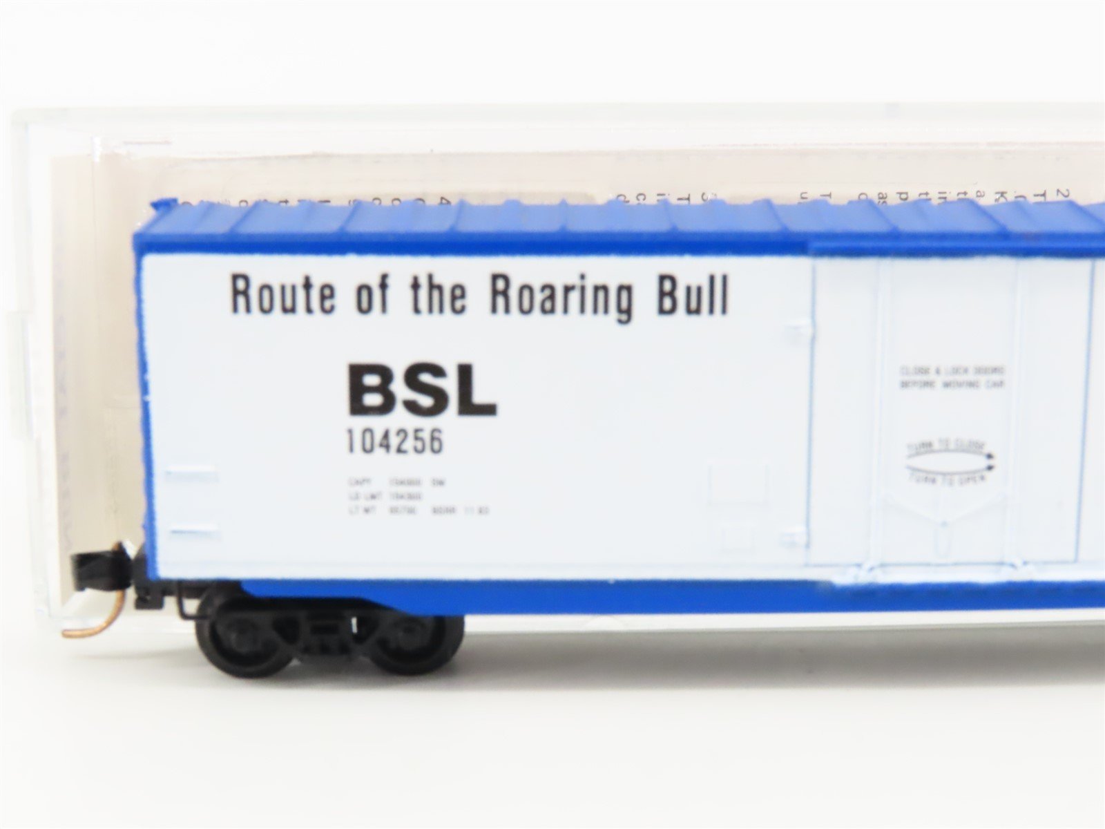 N Kadee Micro-Trains MTL Special Run BSL Route of the Roaring Bull Boxcar 104256