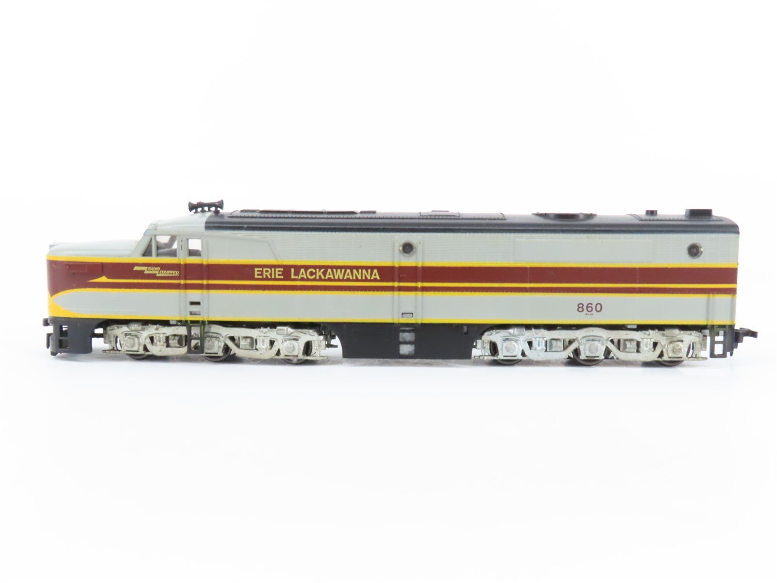 HO Scale Athearn EL Erie Lackawanna PA-1 Diesel Locomotive #860