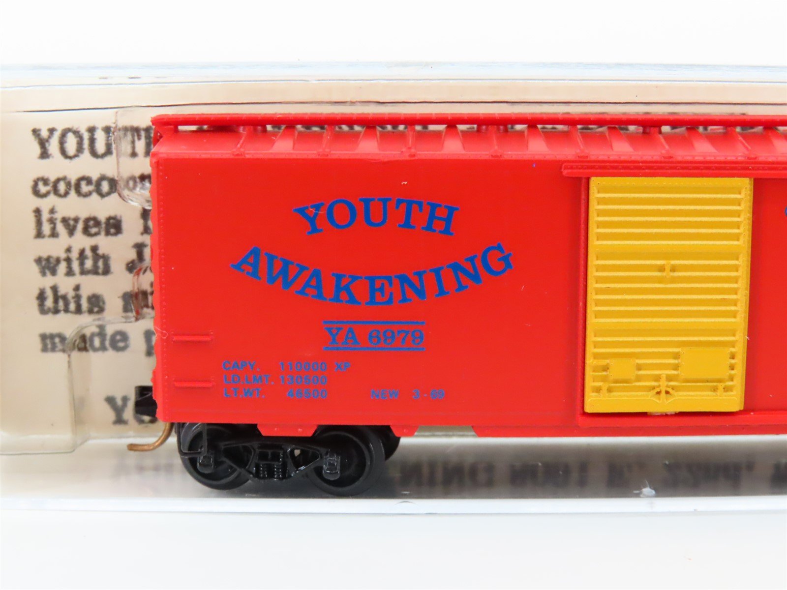 N Scale Kadee Micro-Trains MTL Special Run YA Youth Awakening 40' Box Car #6979