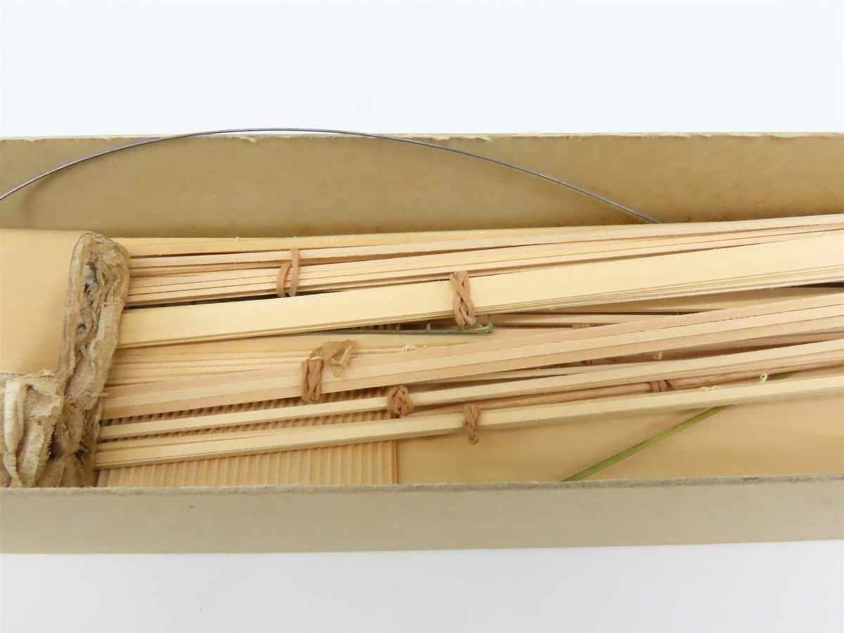 O Scale Lykens Valley LVM Craftsman Kit Undecorated IC 50&#39; Waffle-Side Box Car