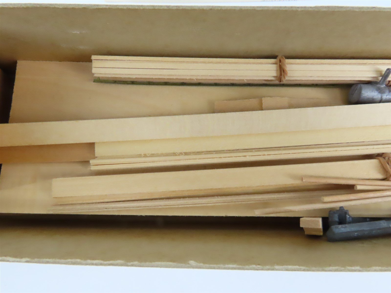 O Scale Lykens Valley LVM Craftsman Kit Undecorated B&O 50' Waffle-Side Box Car