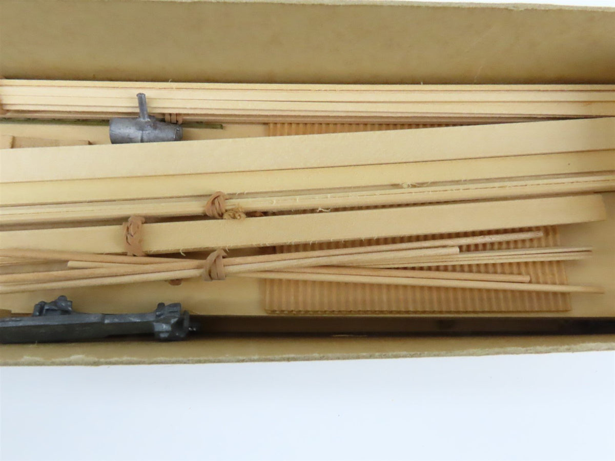 O Scale Lykens Valley LVM Craftsman Kit Undecorated B&amp;O 50&#39; Waffle-Side Box Car