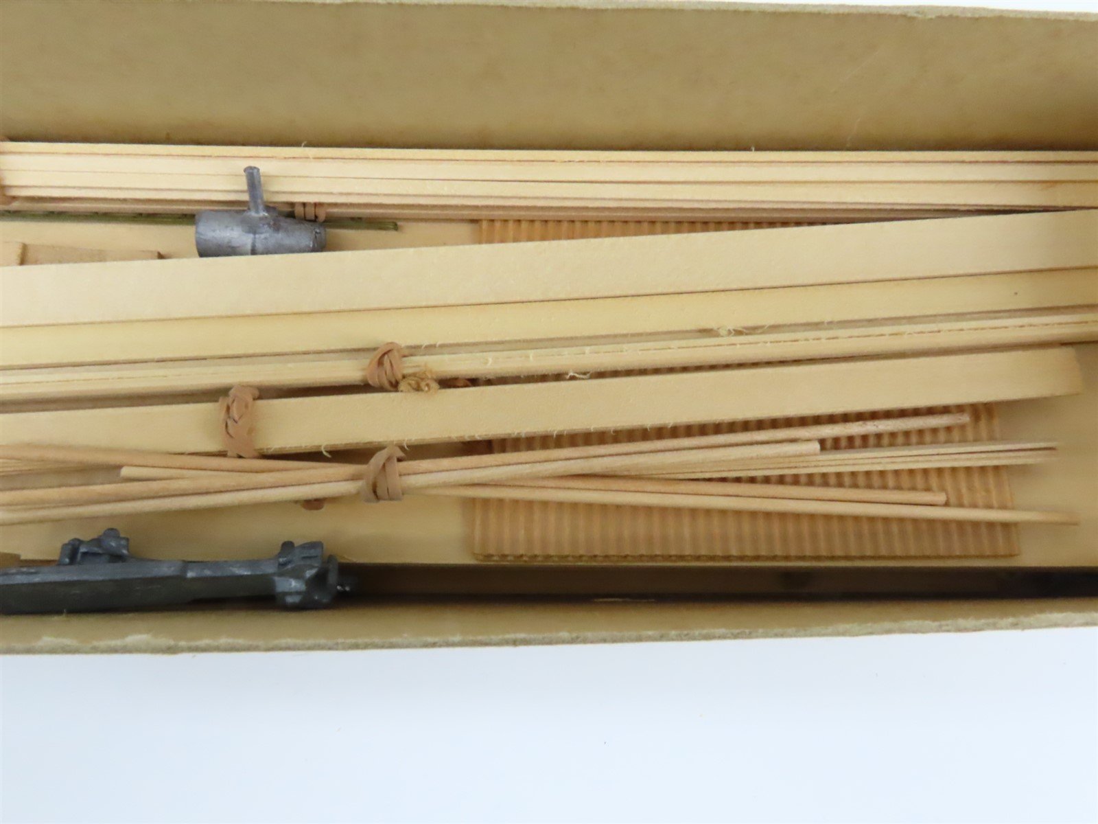 O Scale Lykens Valley LVM Craftsman Kit Undecorated B&O 50' Waffle-Side Box Car