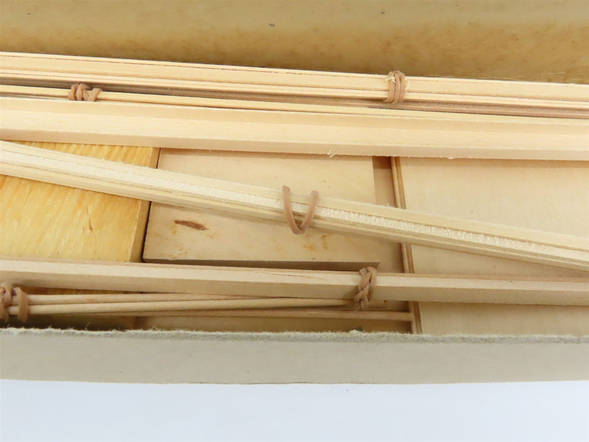 O Scale Lykens Valley LVM Craftsman Kit Undecorated C&amp;O 50&#39; Waffle-Side Box Car