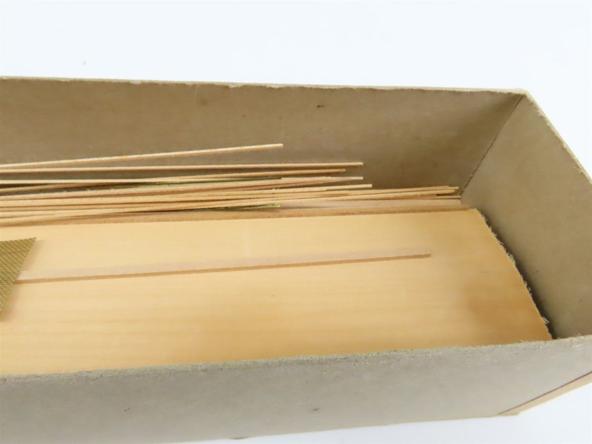 O Scale Lykens Valley LVM Craftsman Kit Undecorated BAR 63&#39; Mech Reefer