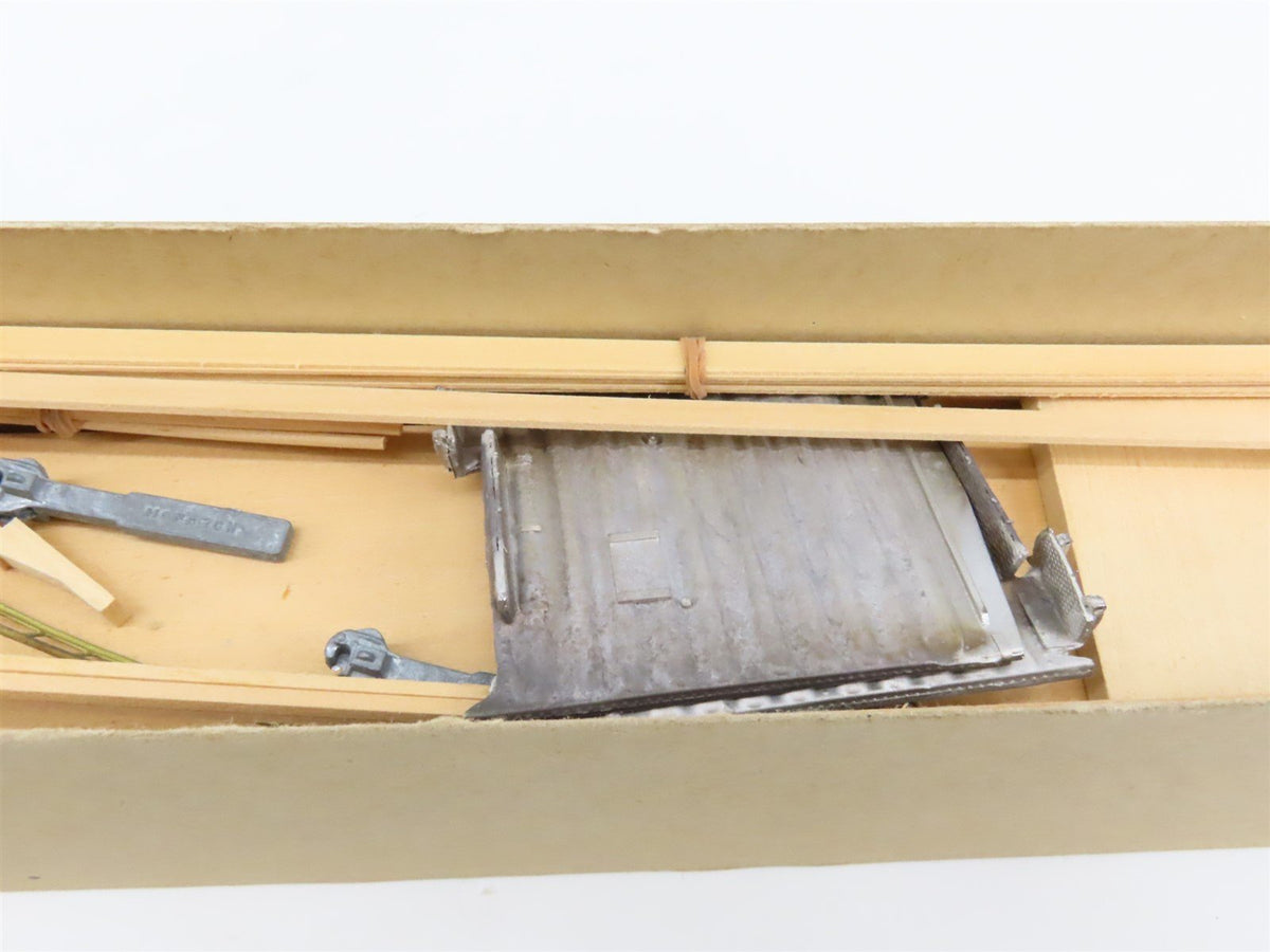 O Scale Lykens Valley LVM Craftsman Kit Undecorated FGE 50&#39; Insulated Box Car