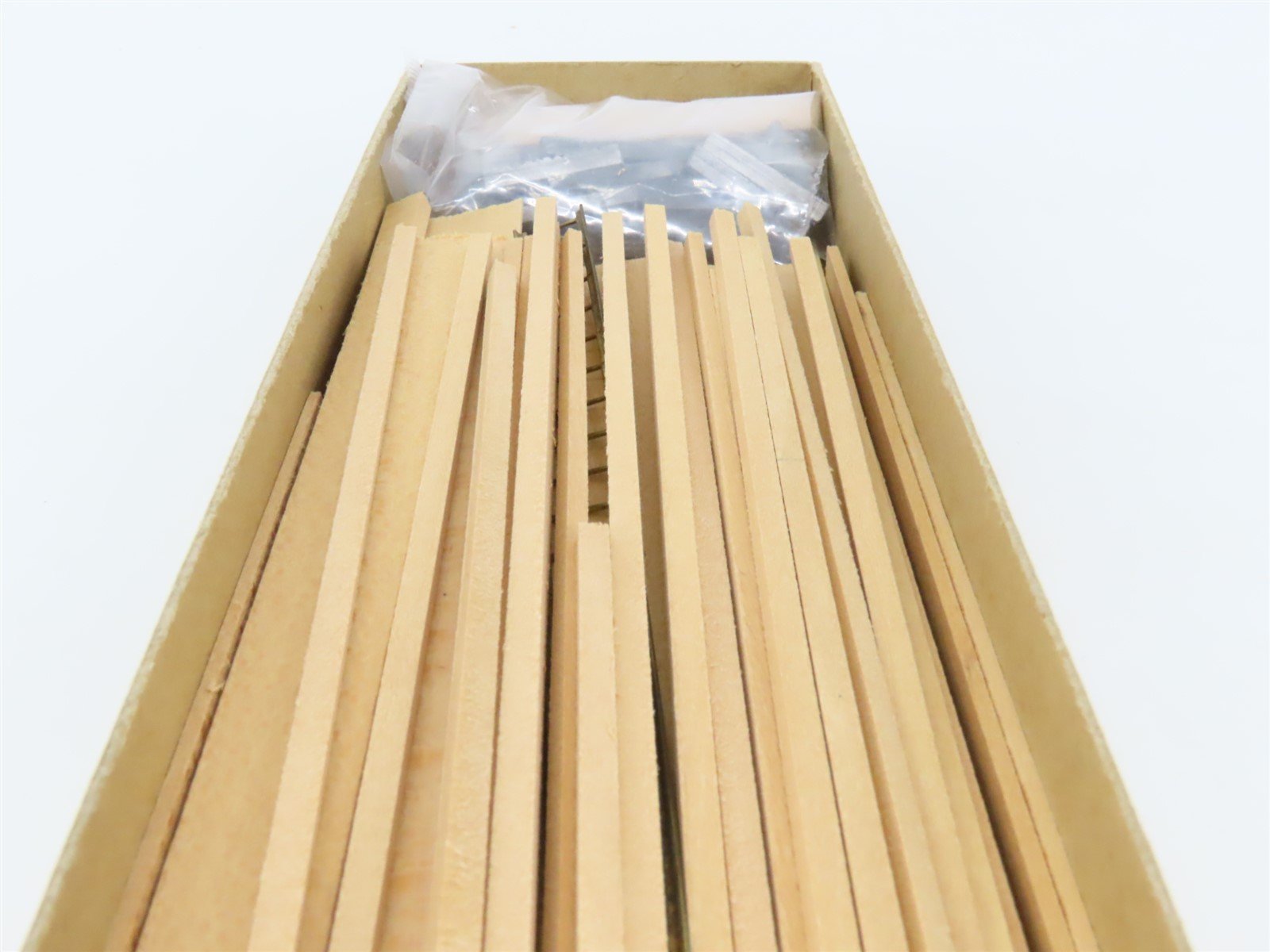 O Scale Lykens Valley LVM Craftsman Kit Undecorated GN 58/70' Bulkhead Flat Car