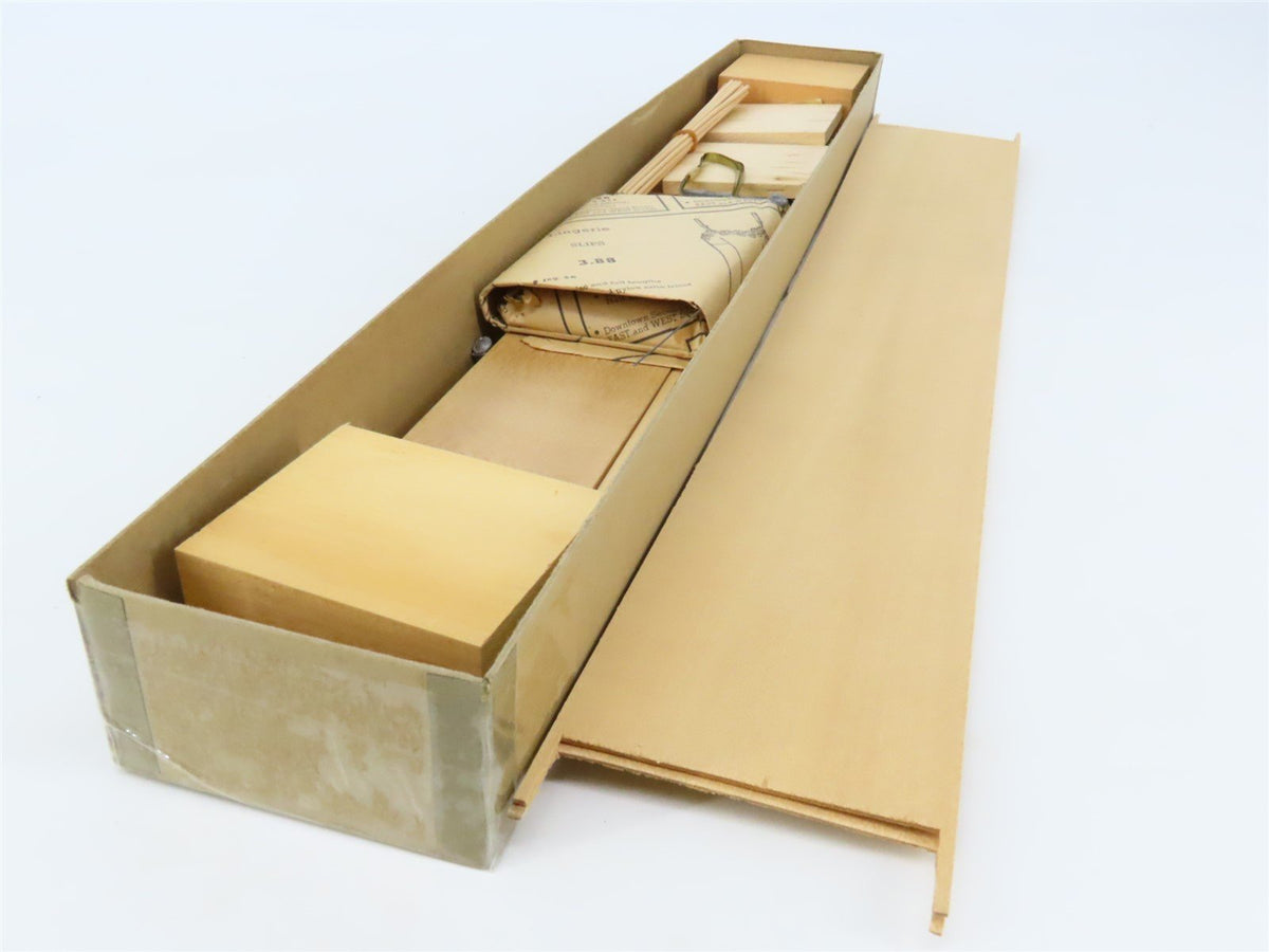 O Scale Lykens Valley LVM Craftsman Kit Undecorated UP 86&#39; Hi-Cube Box Car
