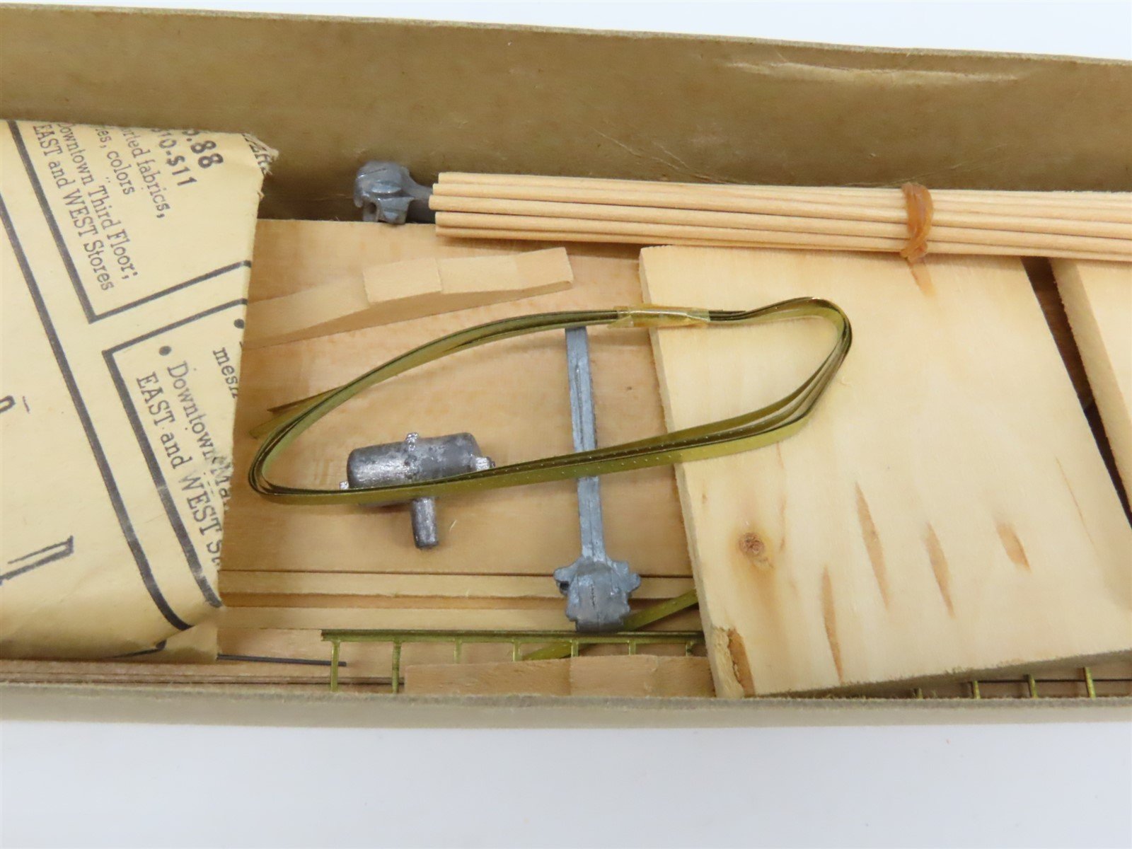 O Scale Lykens Valley LVM Craftsman Kit Undecorated UP 86' Hi-Cube Box Car