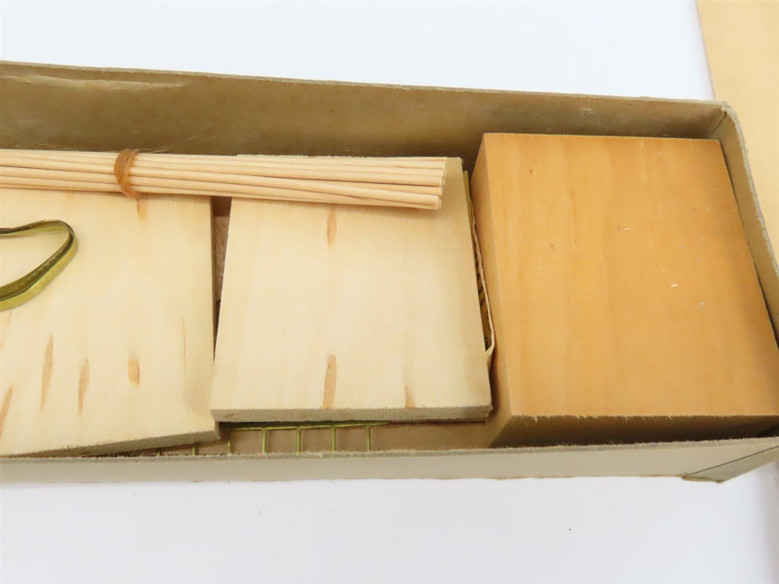 O Scale Lykens Valley LVM Craftsman Kit Undecorated UP 86' Hi-Cube Box Car