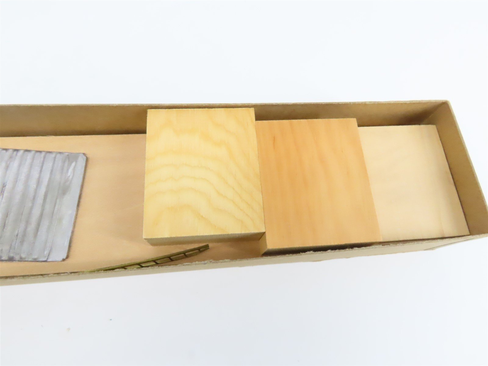 O Scale Lykens Valley LVM Craftsman Kit Undecorated ATSF 86' Hi-Cube Box Car