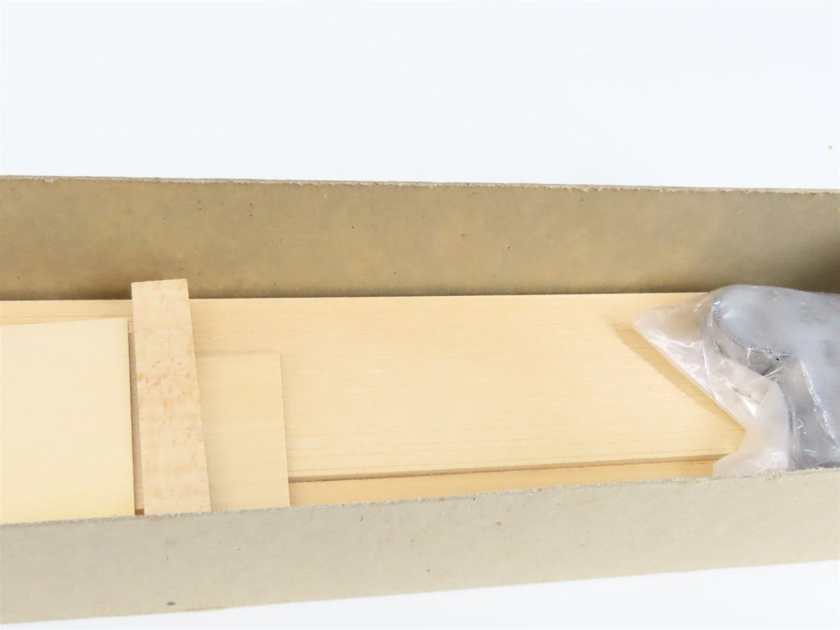 O Scale Gloor Craft Kit 551 Undecorated TTX 85&#39; Flat Car w/ 2 CNW Trailers