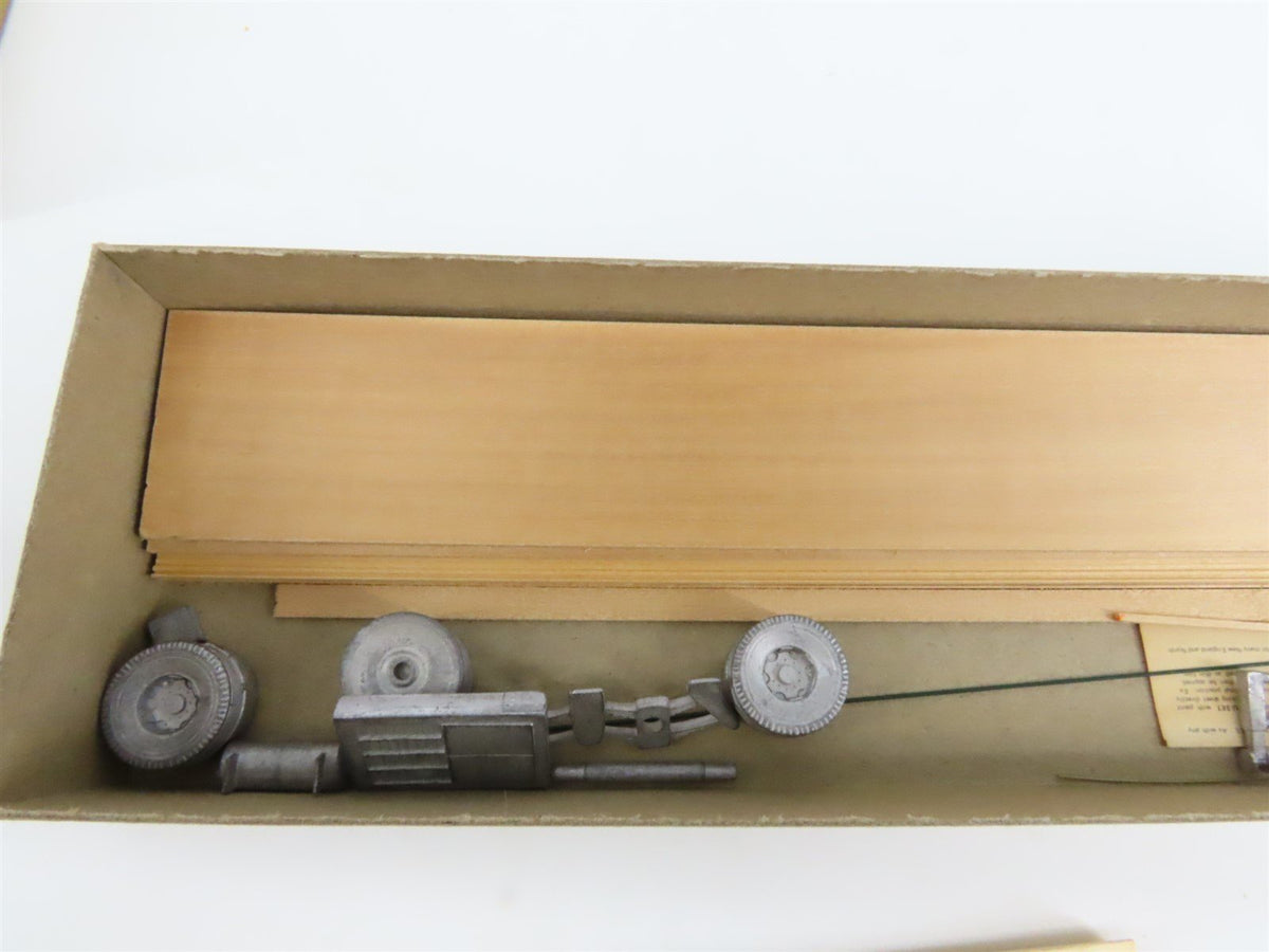 LOT of 4 O Scale Quality Craft Kit 521 Undecorated Weiss Markets 40&#39; Trailer