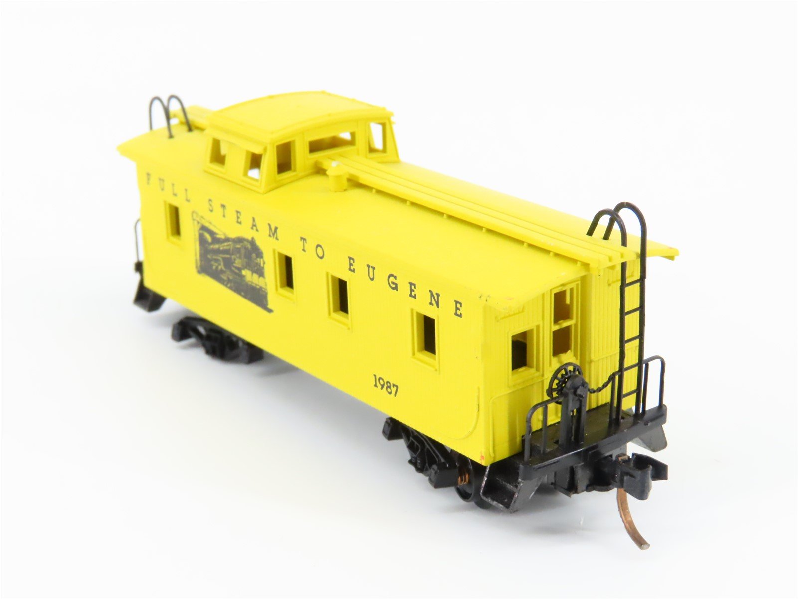 N Scale Kadee Micro Trains MTL Special Run Full Steam to Eugene Caboose 1987