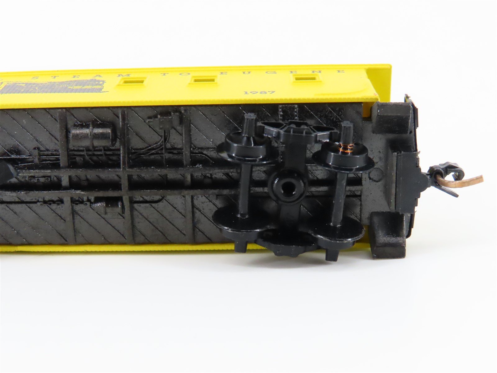 N Scale Kadee Micro Trains MTL Special Run Full Steam to Eugene Caboose 1987