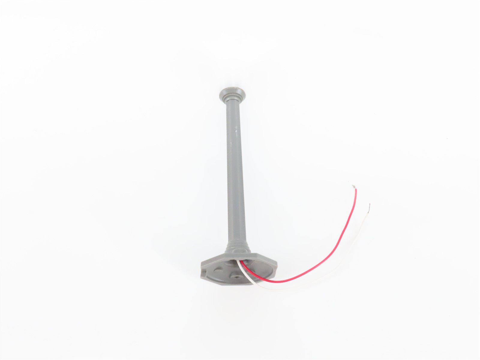 O 1/48 Scale Lionel 6-12874 Classic Street Lamps - Set of 3