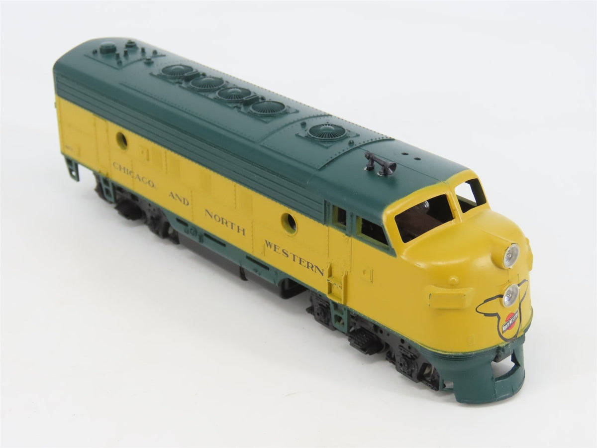 LOT of 2 HO Scale Athearn CNW Chicago Northwestern F7 A/B Diesel Locomotives
