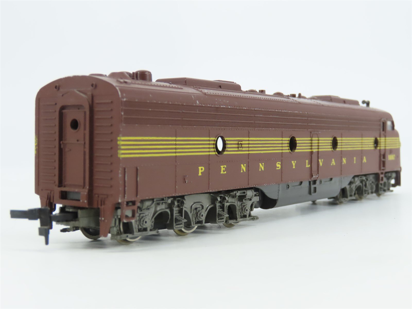 LOT of 2 HO Scale Rivarossi PRR Pennsylvania E8 A/A Diesel Locomotives