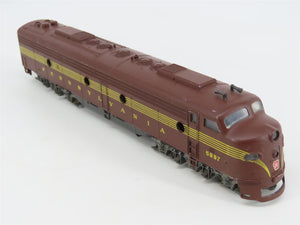 LOT of 2 HO Scale Rivarossi PRR Pennsylvania E8 A/A Diesel Locomotives