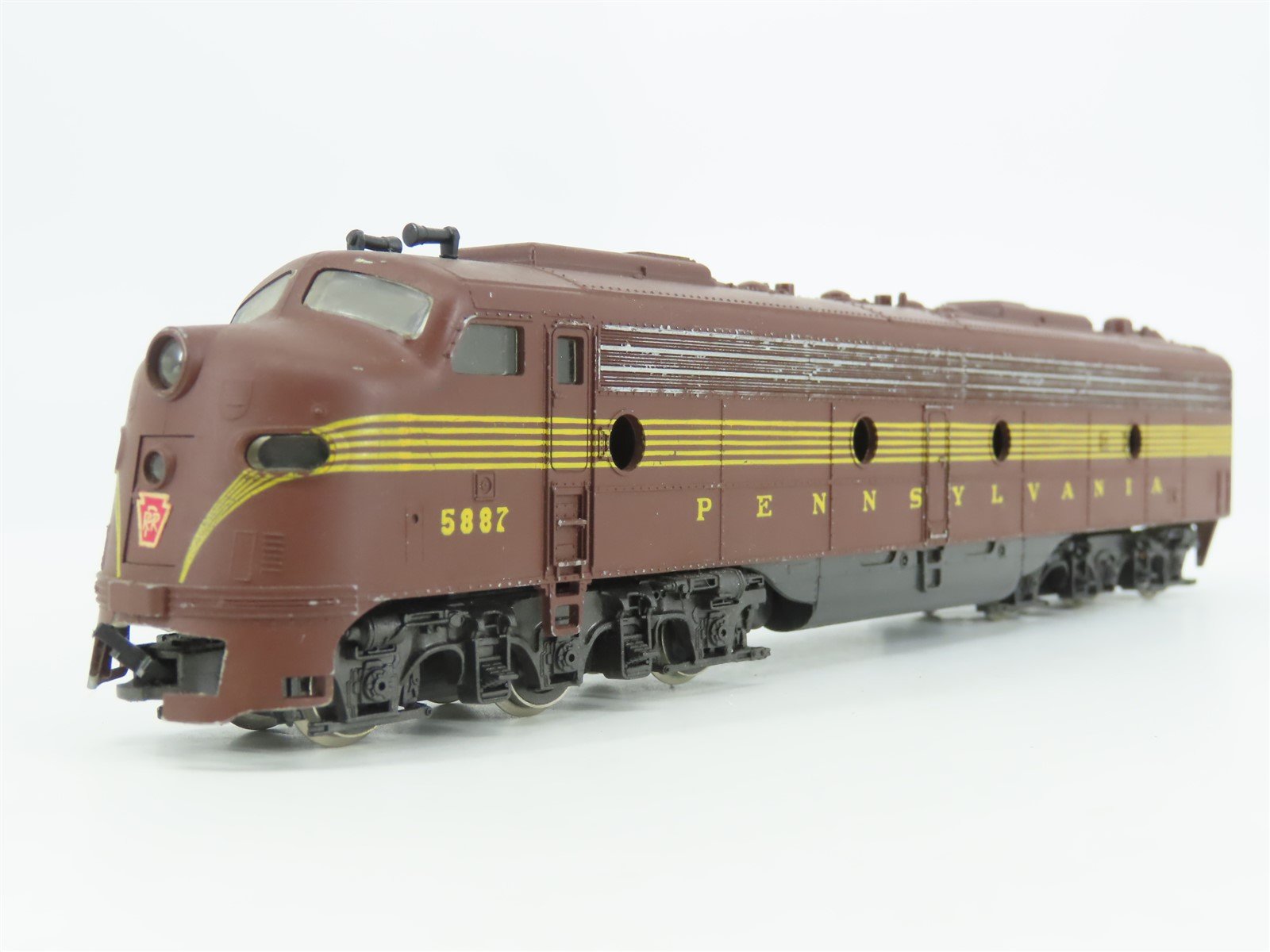 LOT of 2 HO Scale Rivarossi PRR Pennsylvania E8 A/A Diesel Locomotives