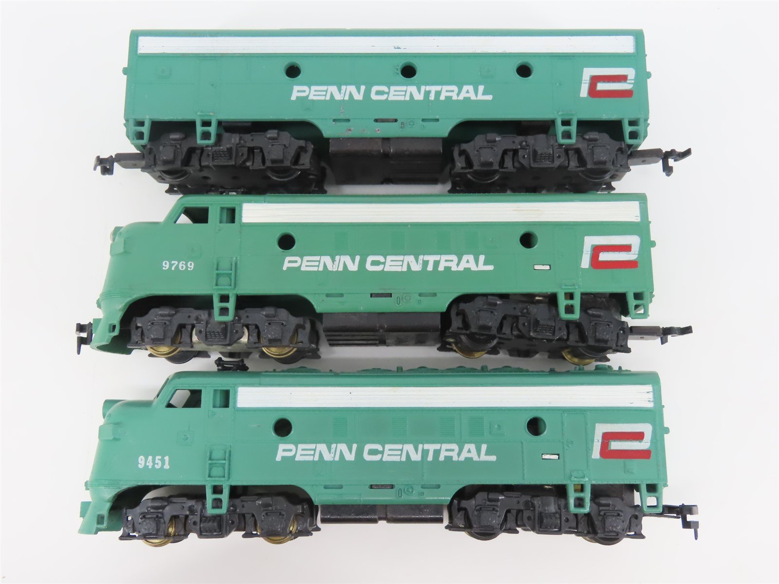 LOT of 3 HO Scale Mantua-Tyco PC Penn Central F7 A/B/A Diesel Locomotives
