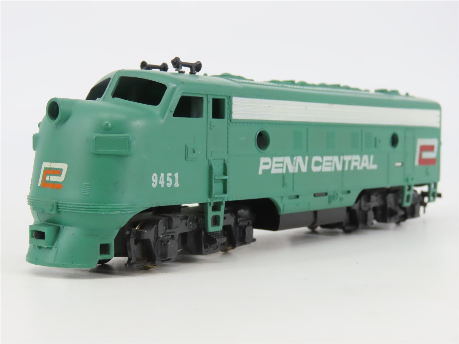LOT of 3 HO Scale Mantua-Tyco PC Penn Central F7 A/B/A Diesel Locomotives