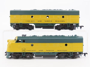 LOT of 2 HO Scale Athearn CNW Chicago Northwestern F7 A/B Diesel Locomotives