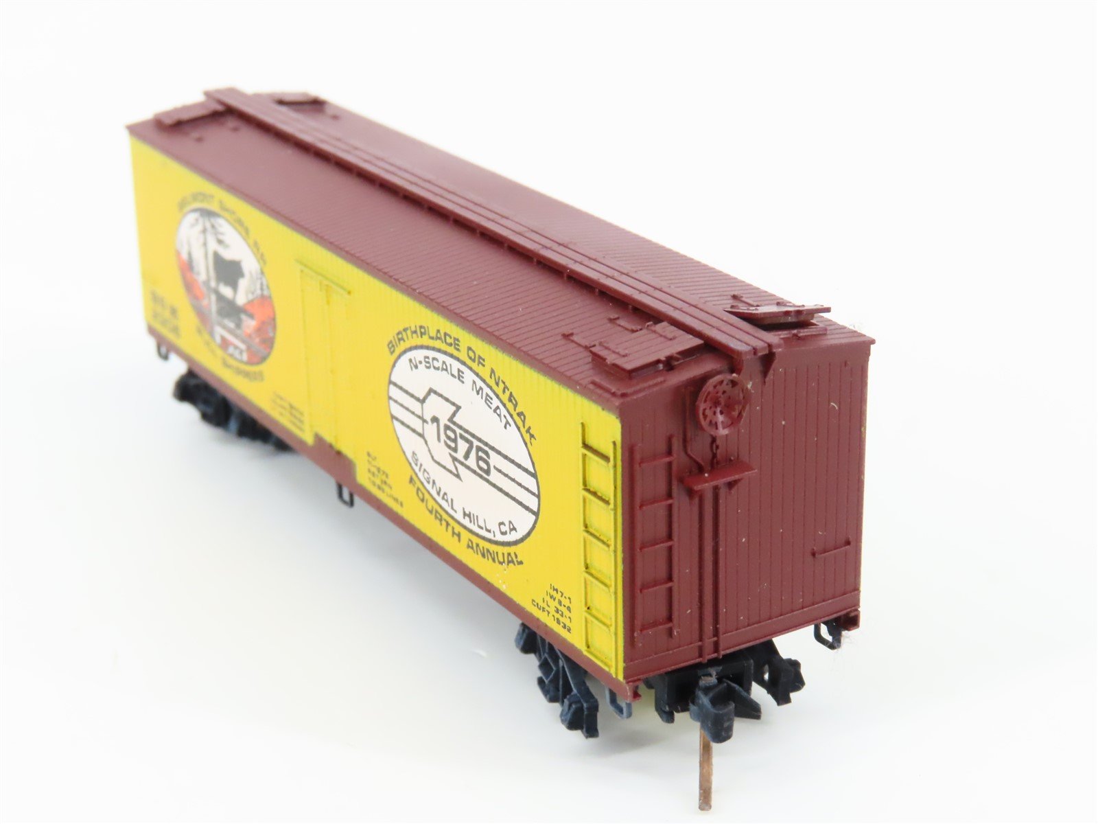 N Kadee Micro-Trains MTL Special Run NTRAK BS Line 1976 N Scale Meat Reefer 2306