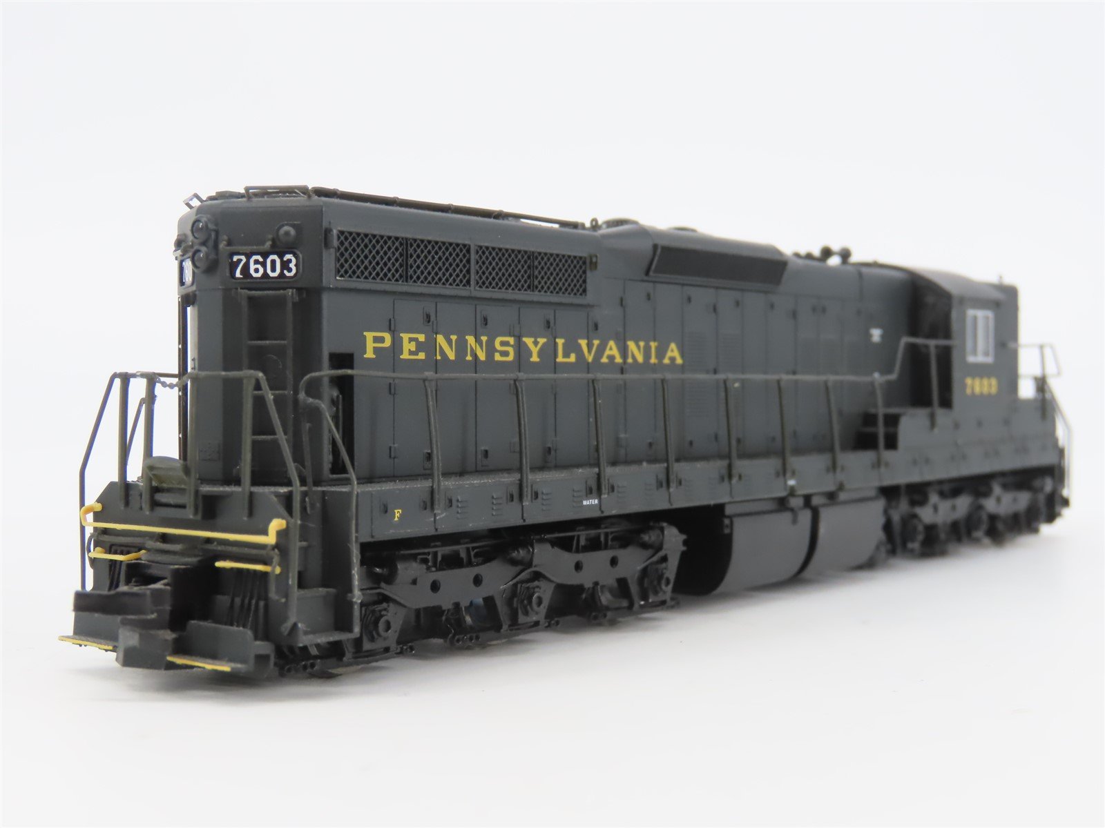 HO Scale Proto 2000 21192 PRR Pennsylvania SD9 Diesel Locomotive #7603