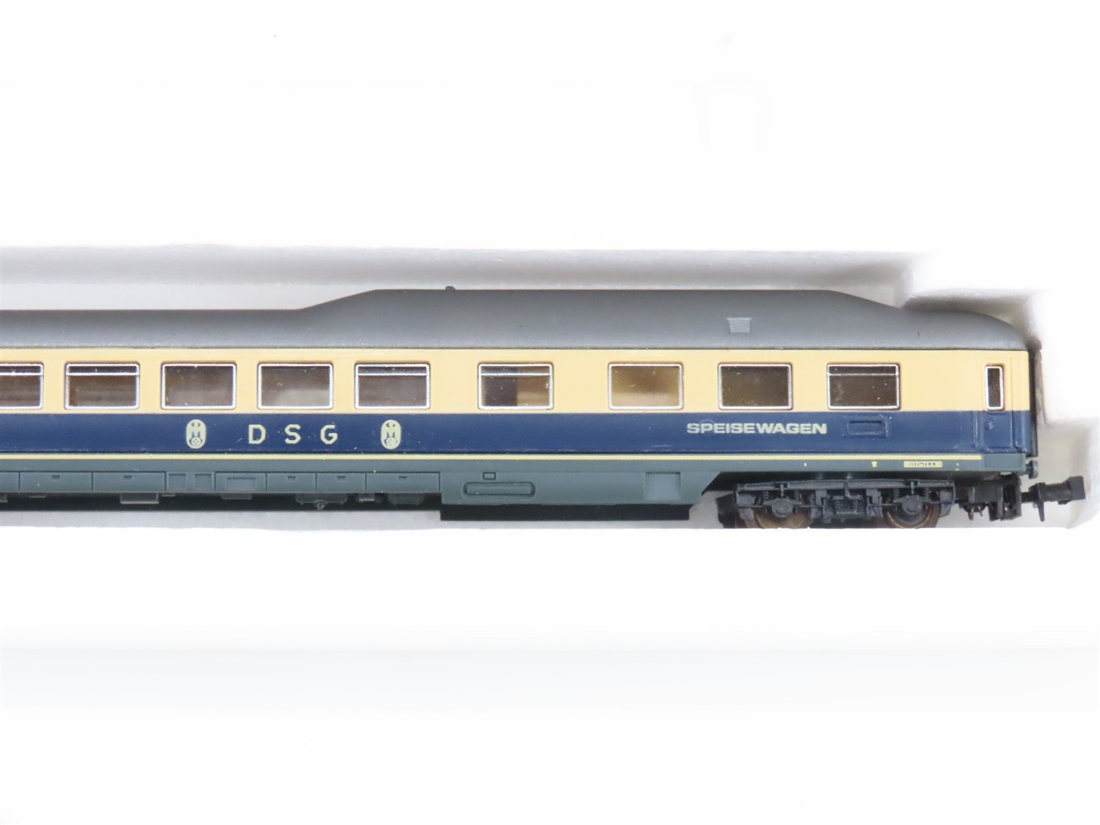 N Scale Lima 320888 DSG German Speisewagen Diner Passenger Car