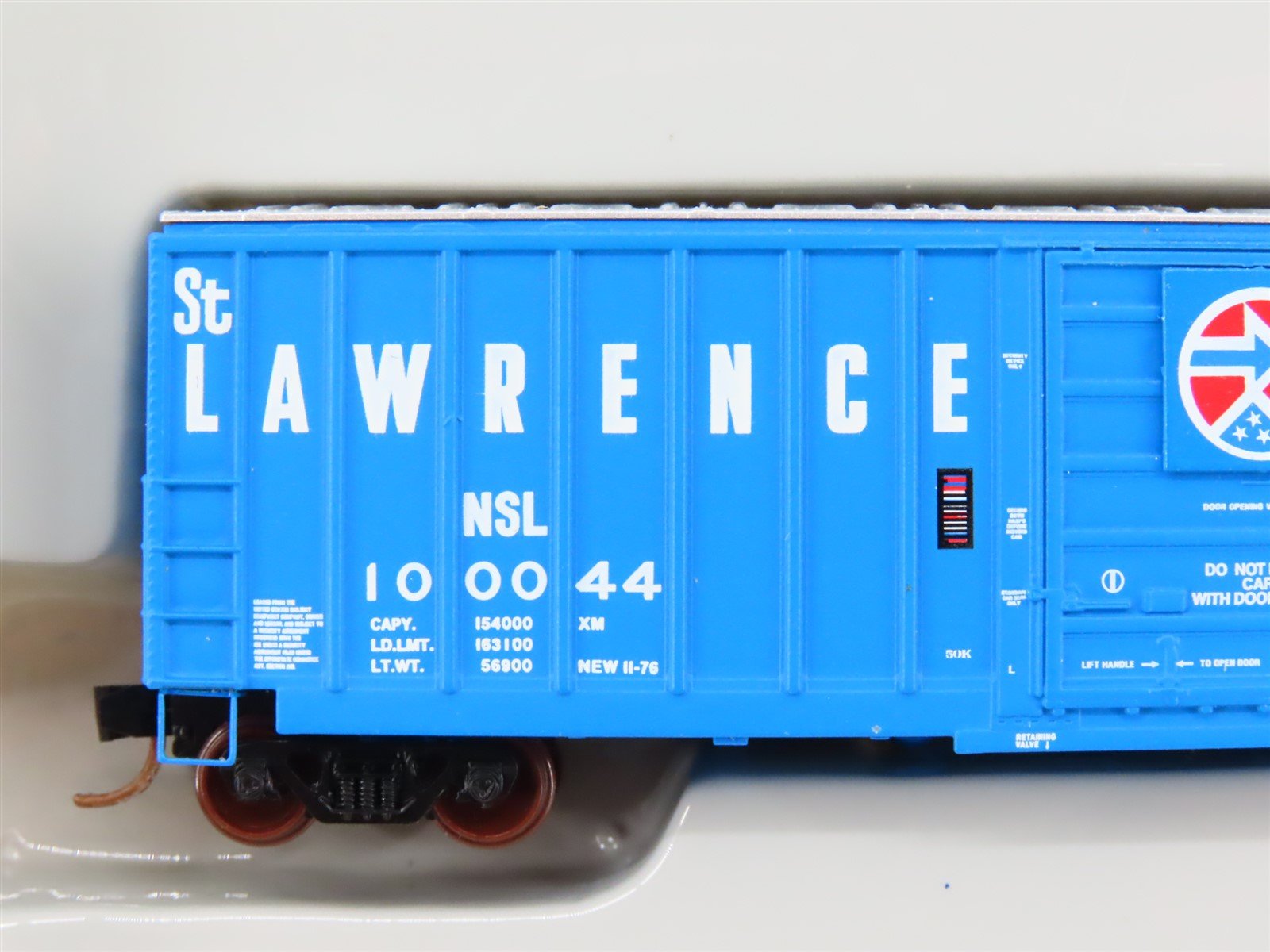 N Scale Athearn 10549 NSL St. Lawrence Railroad SIECO 50' Box Car 100044