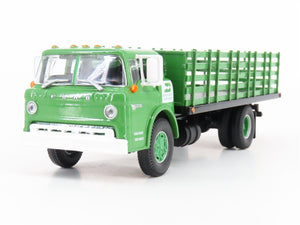 1:50 Athearn 90911 Die-Cast BN Burlington Northern Ford C Series Stakebed Truck