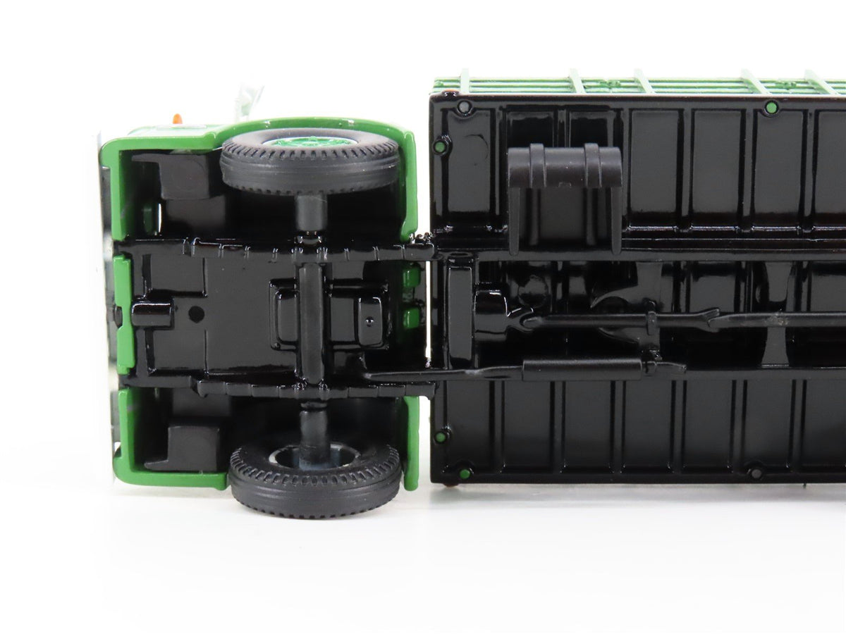 1:50 Athearn 90911 Die-Cast BN Burlington Northern Ford C Series Stakebed Truck
