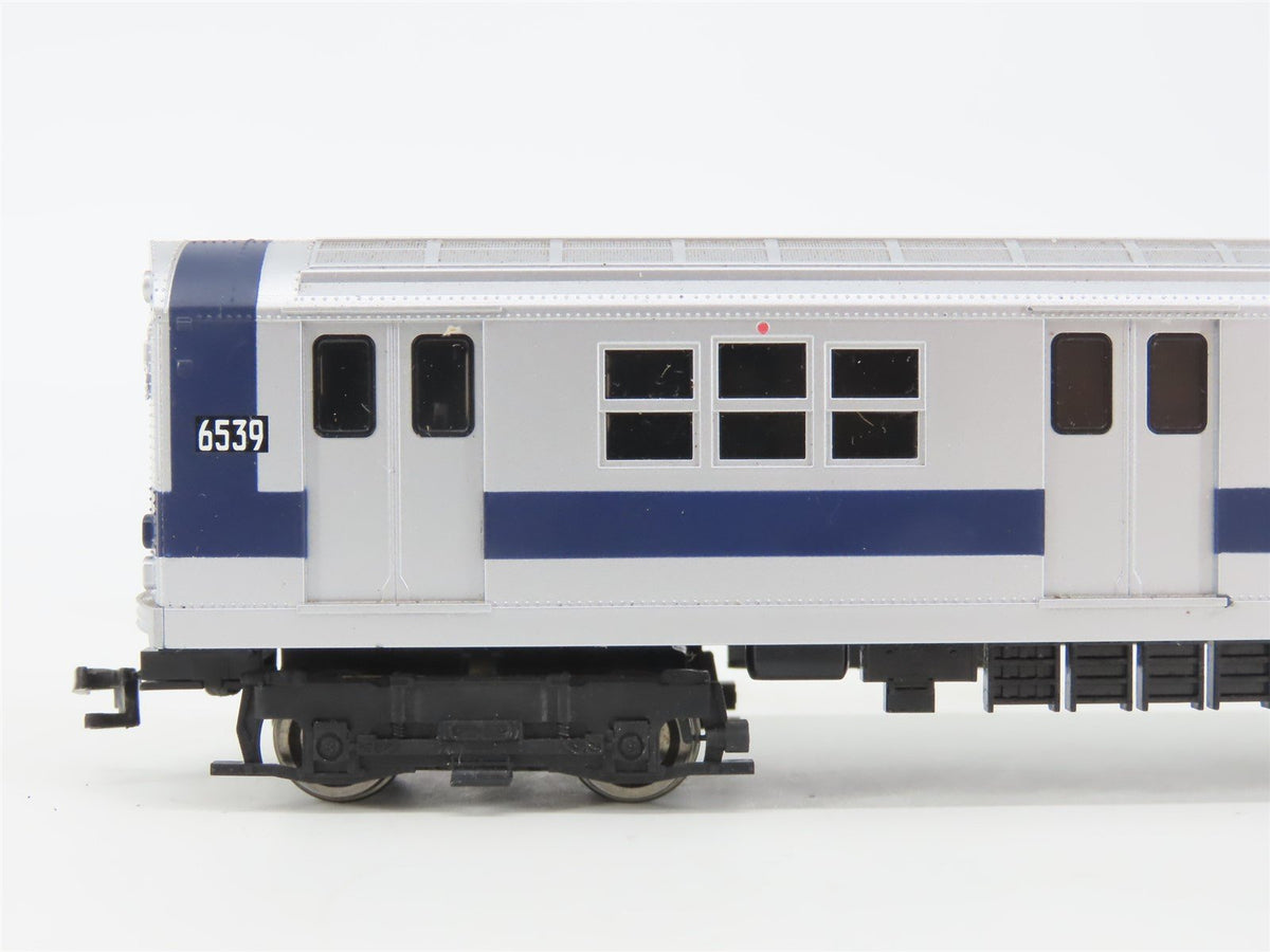 HO Scale Proto 1000 30186 NYCT New York City Blue Stripe R17 Subway Car #6539