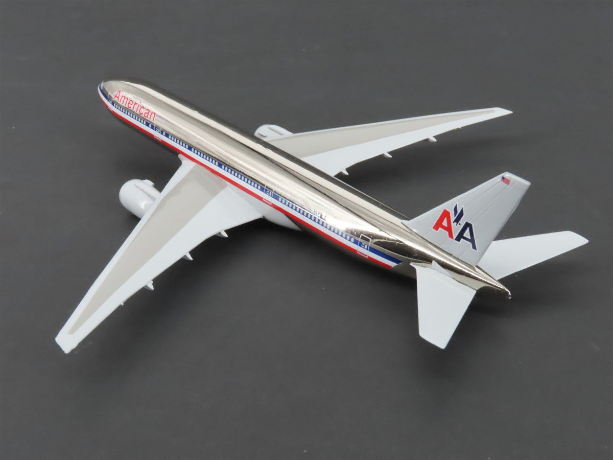 1:400 Dragon Models Die-Cast American Airlines Boeing 777-223 Airliner