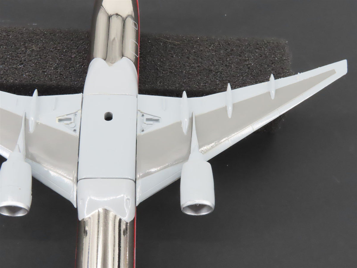 1:400 Dragon Models Die-Cast American Airlines Boeing 777-223 Airliner