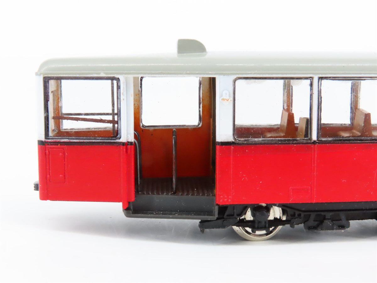 HO Scale Liliput 19000 Unlettered Red European Electric Trolley &amp; Trailer Set