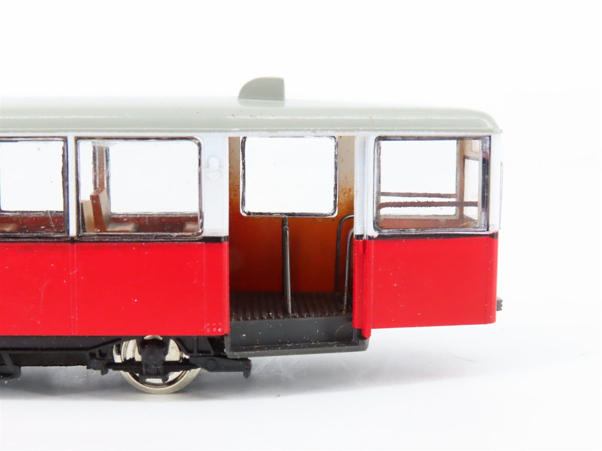HO Scale Liliput 19000 Unlettered Red European Electric Trolley &amp; Trailer Set