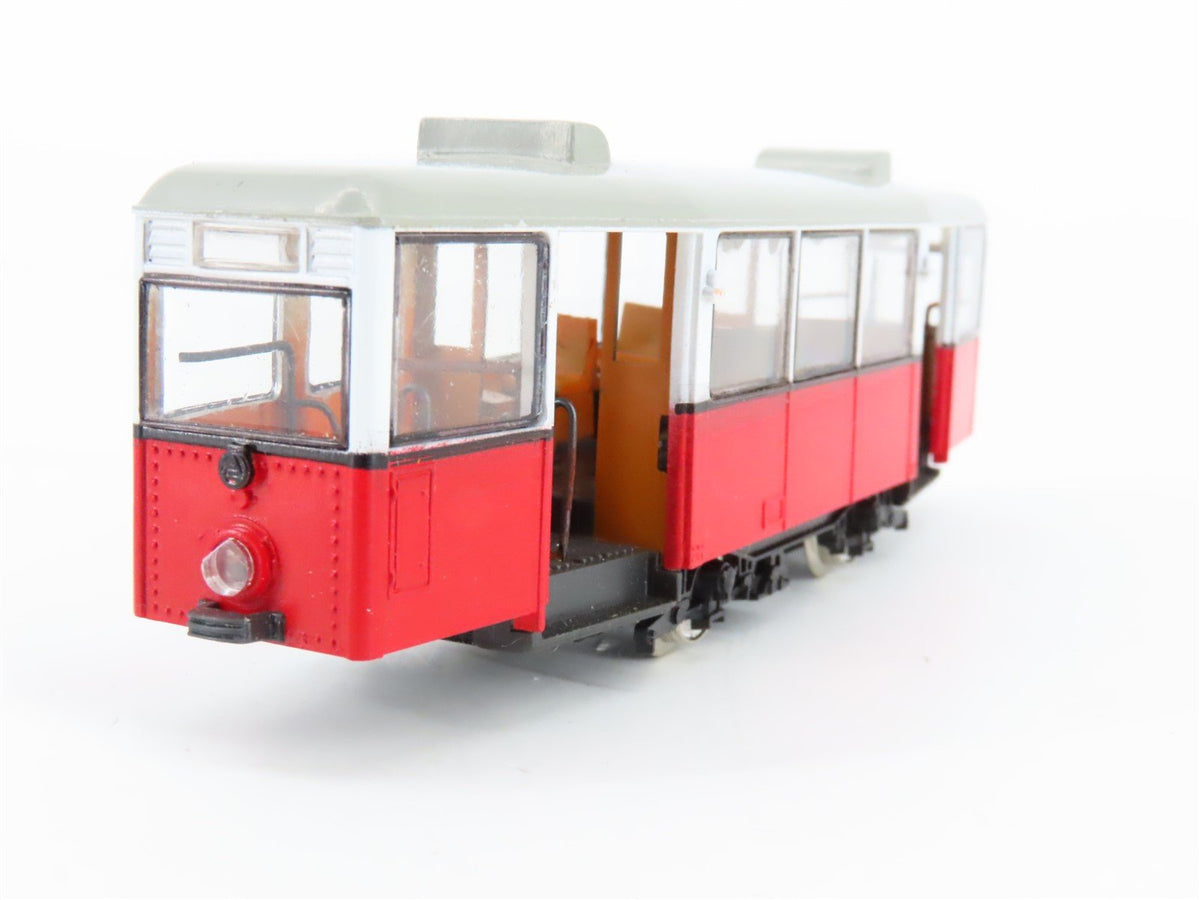 HO Scale Liliput 19000 Unlettered Red European Electric Trolley &amp; Trailer Set