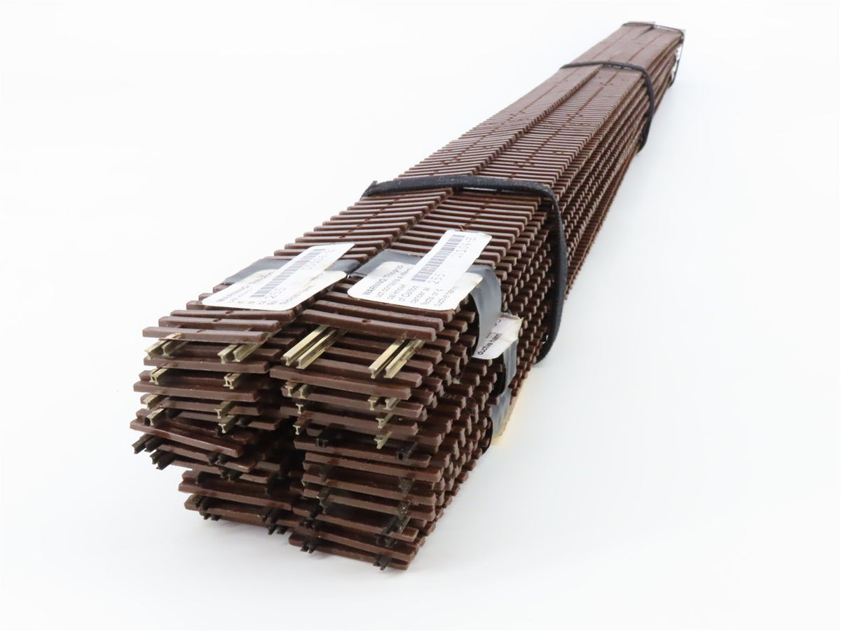 LOT of 30+ HO Micro Engineering Code 83 Straight 36&quot; Track Pieces Weathered